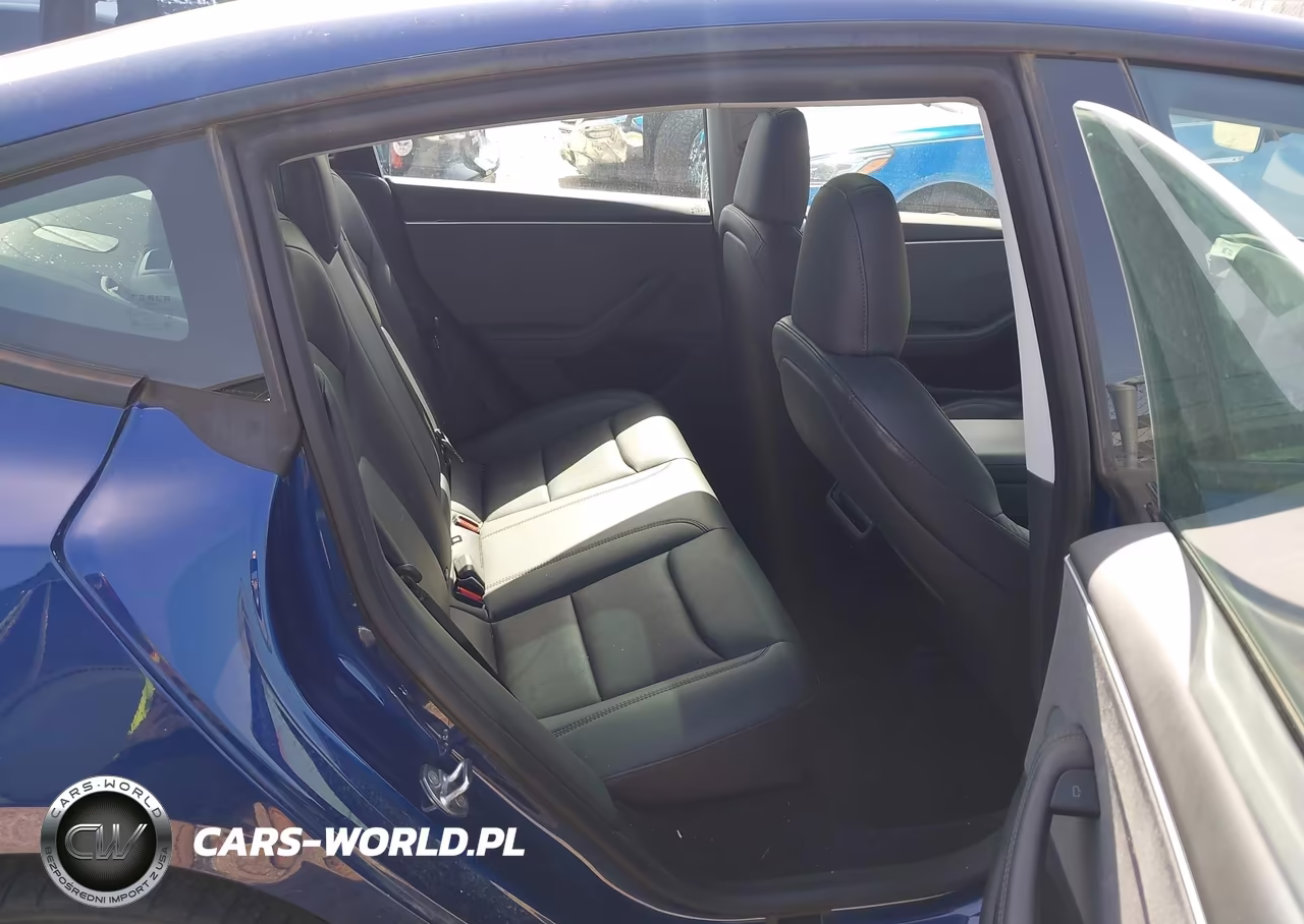 2025 Tesla Model 3 VIN:5YJ3E1EA9SF912250 - 8