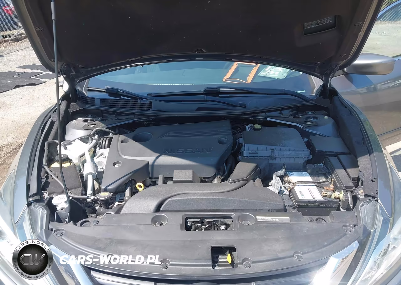 2018 Nissan Altima 2.5 S VIN:1N4AL3AP7JC225174 - 10