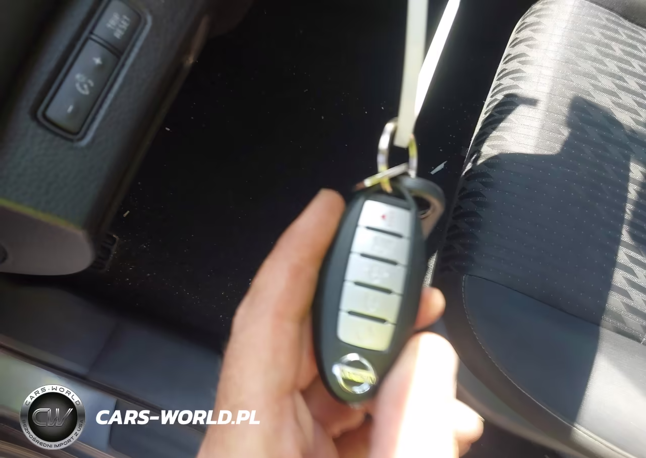 2018 Nissan Altima 2.5 S VIN:1N4AL3AP7JC225174 - 11