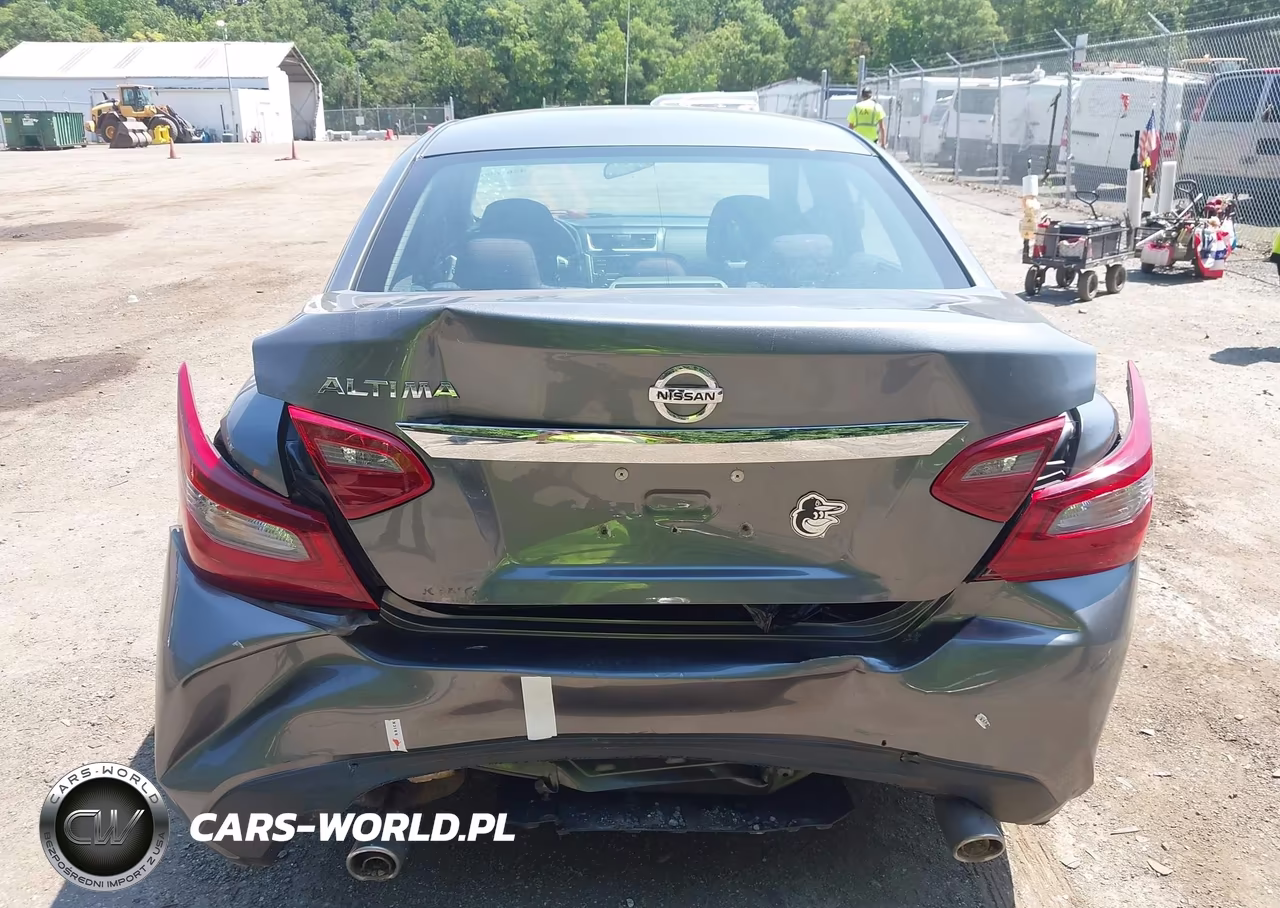 2018 Nissan Altima 2.5 S VIN:1N4AL3AP7JC225174 - 16