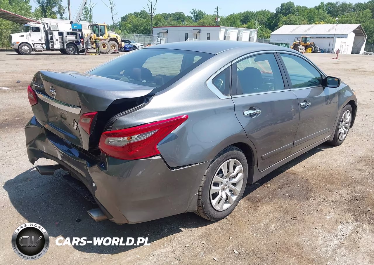2018 Nissan Altima 2.5 S VIN:1N4AL3AP7JC225174 - 4