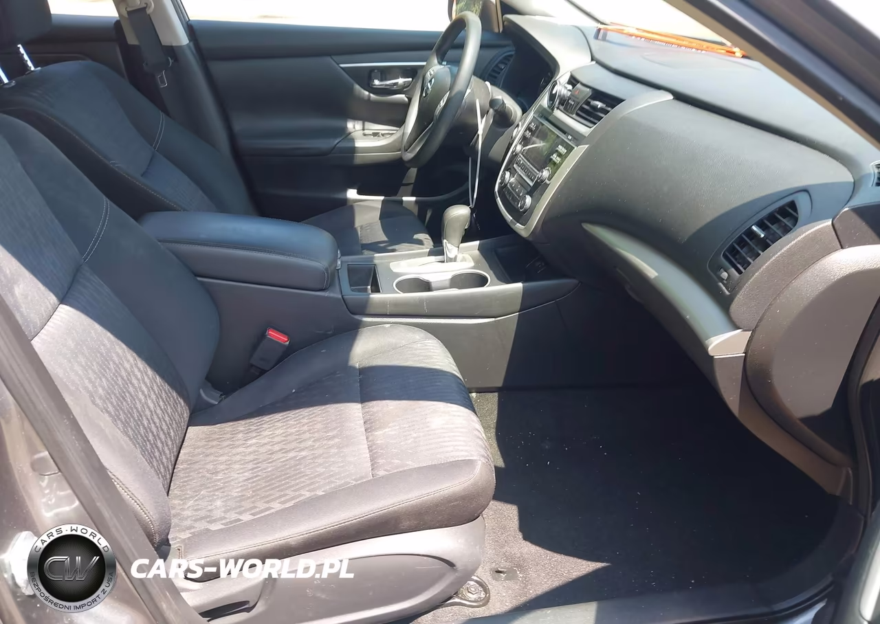 2018 Nissan Altima 2.5 S VIN:1N4AL3AP7JC225174 - 5