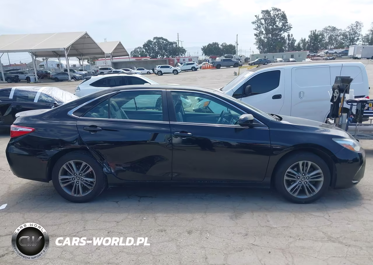 2015 Toyota Camry Se VIN:4T1BF1FKXFU033672 - 12