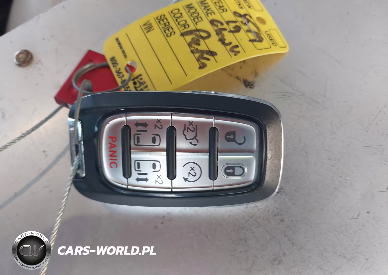 2019 Chrysler Pacifica Limited VIN:2C4RC1GG4KR508519 - 11