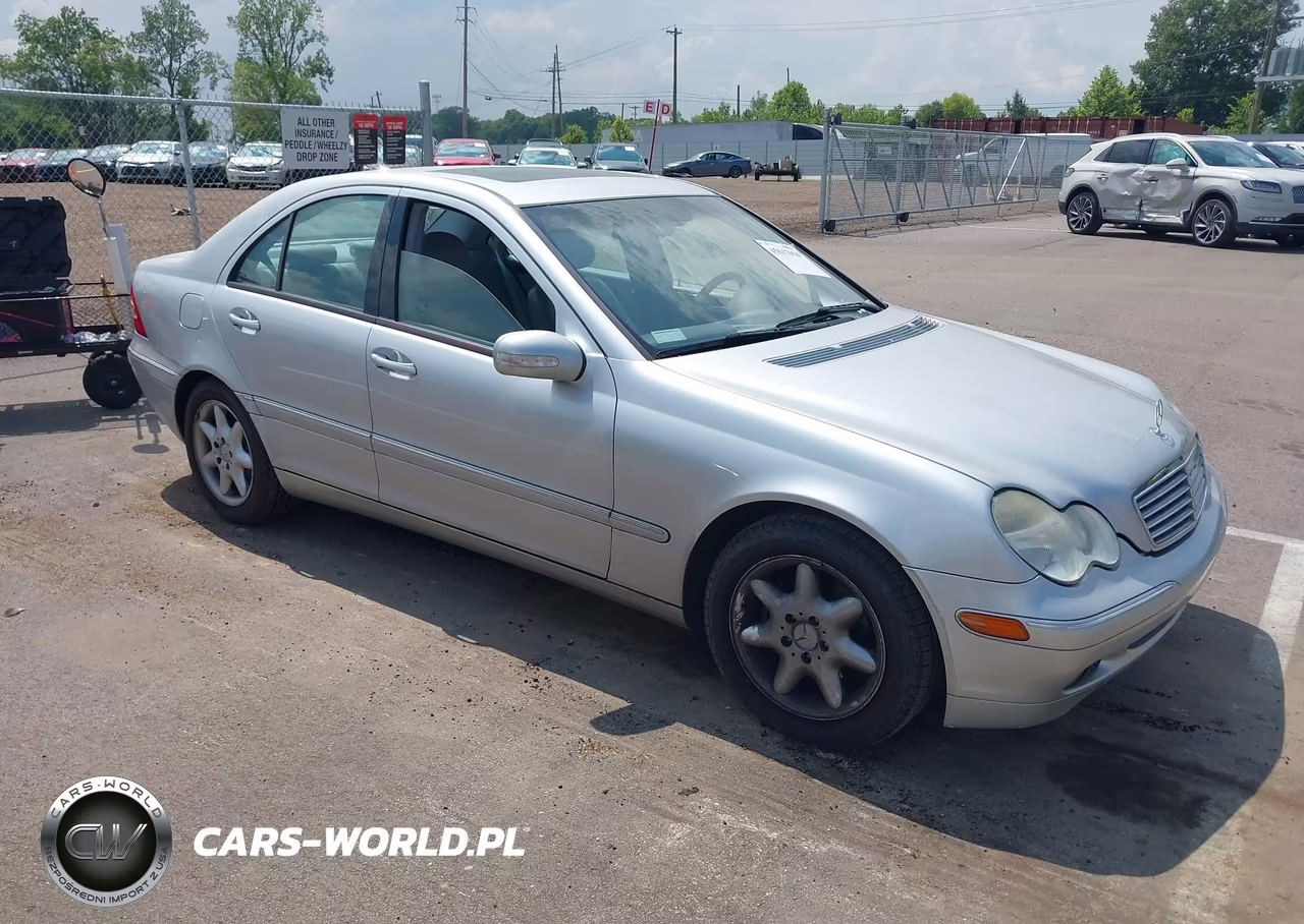 2004 Mercedes-Benz C 240