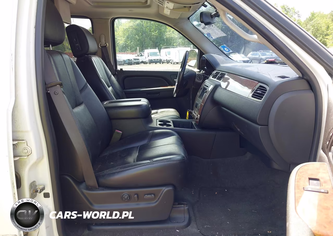 2007 Chevrolet Tahoe Ltz VIN:1GNFK13057R222245 - 5