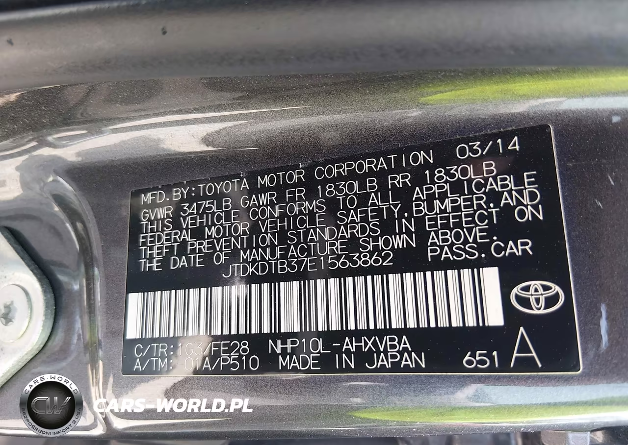 2014 Toyota Prius C One VIN:JTDKDTB37E1563862 - 9