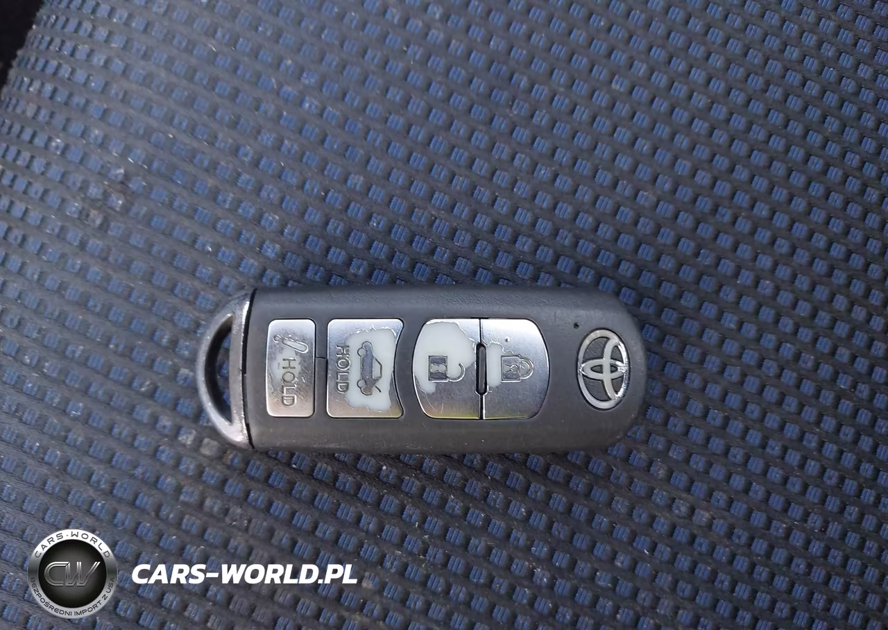 2017 Toyota Yaris Ia VIN:3MYDLBYV5HY172631 - 11