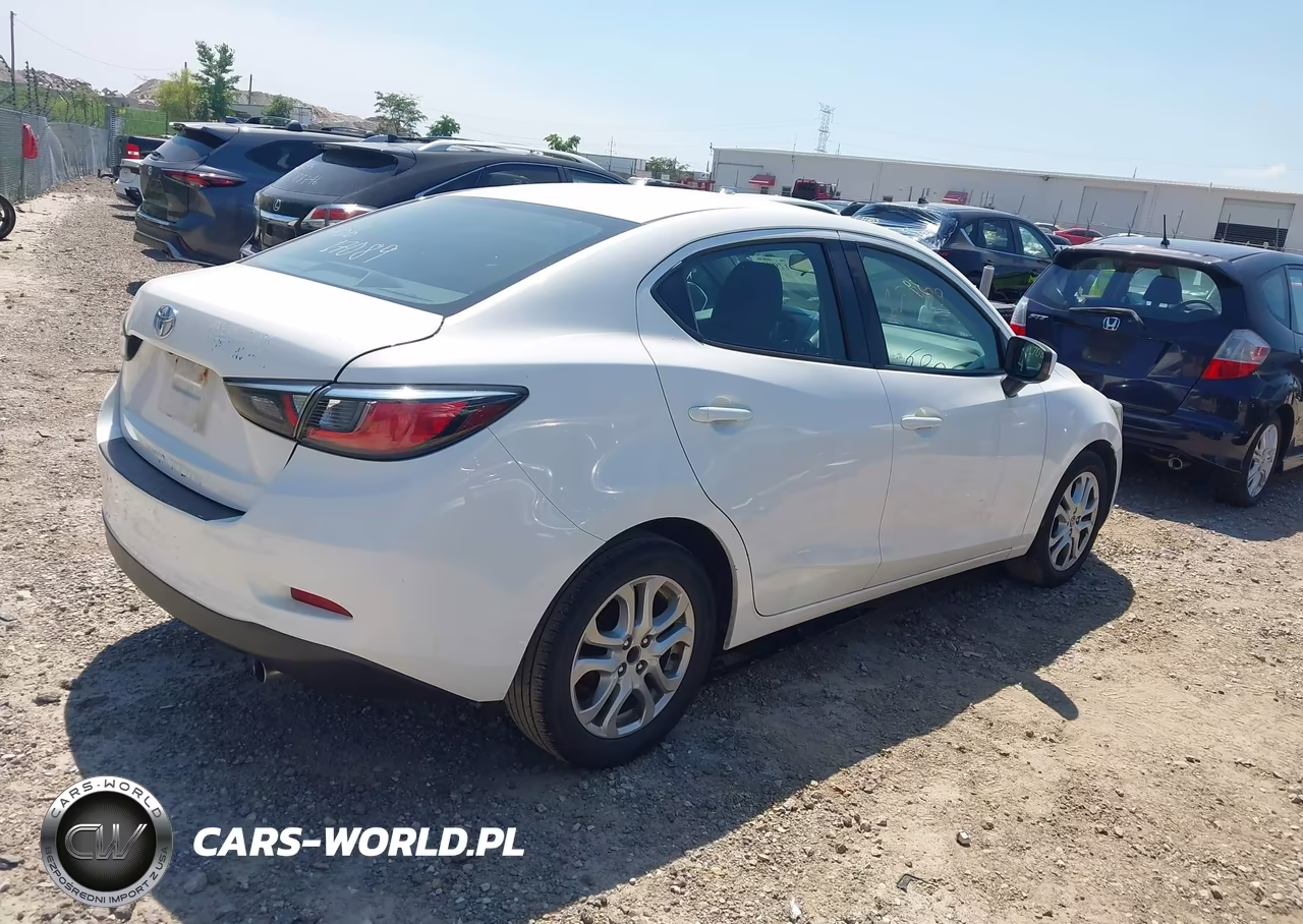2017 Toyota Yaris Ia VIN:3MYDLBYV5HY172631 - 4