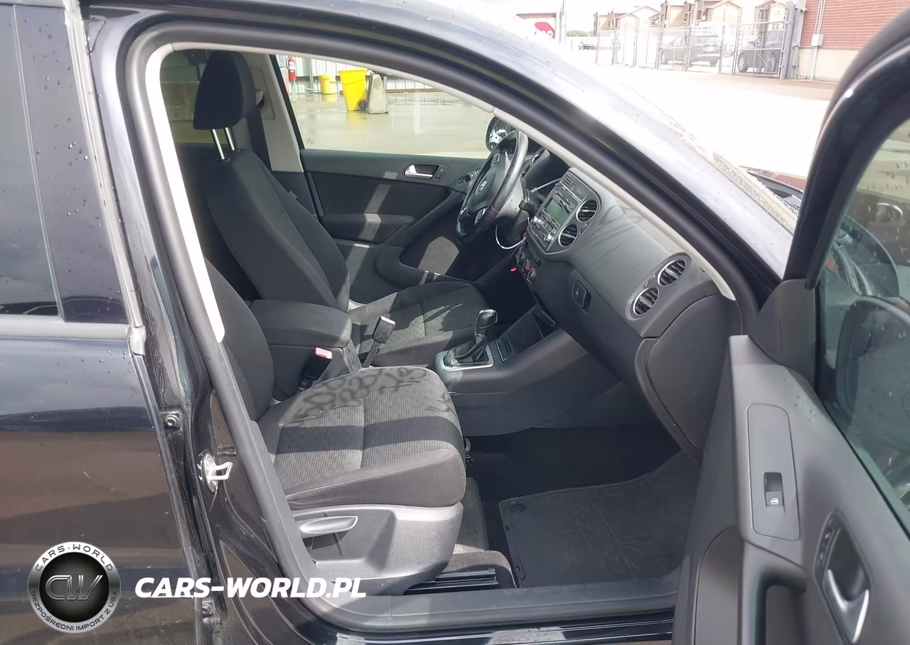 2013 Volkswagen Tiguan S VIN:WVGBV7AX9DW533137 - 5
