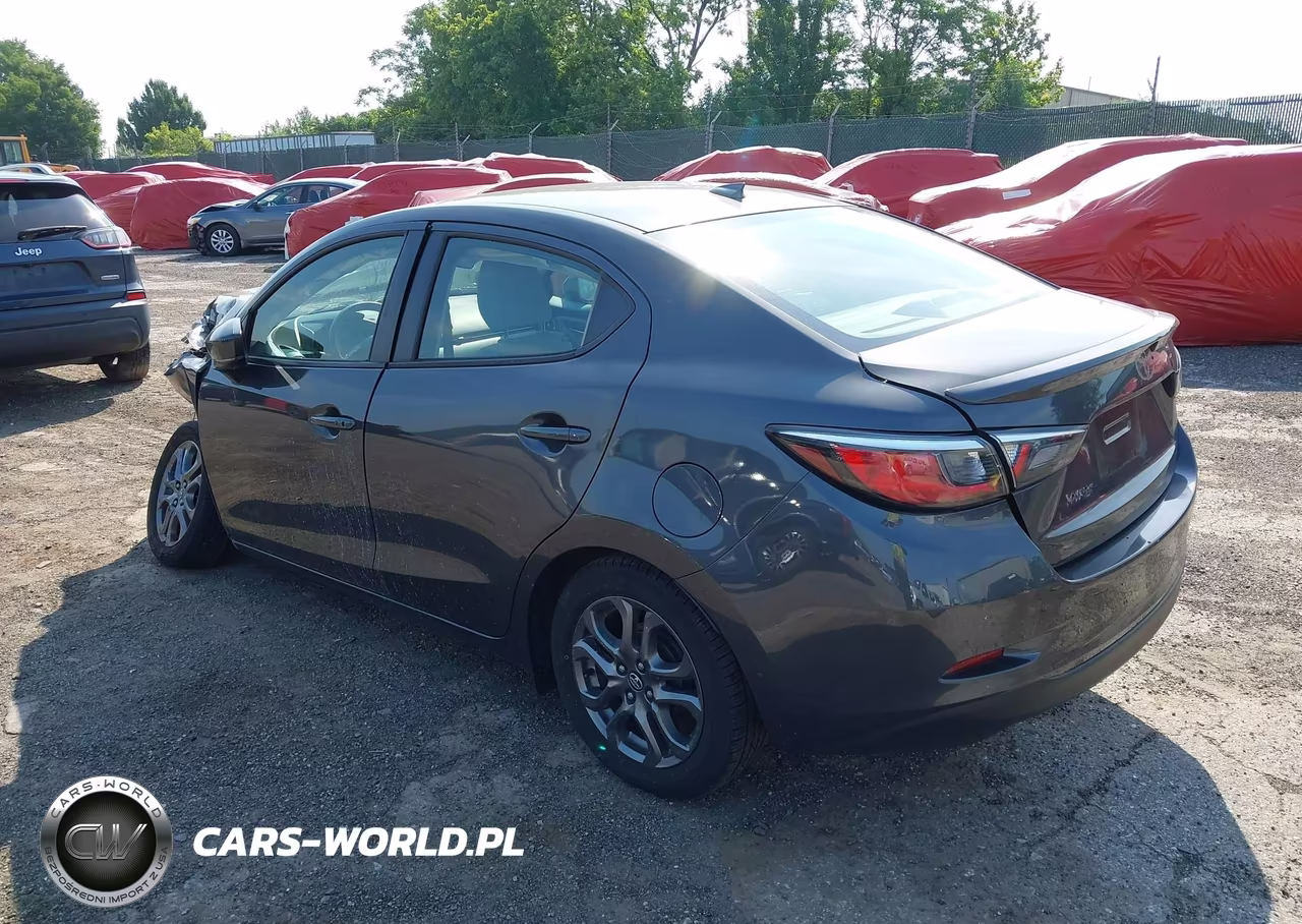 2019 Toyota Yaris Le VIN:3MYDLBYV4KY513198 - 3