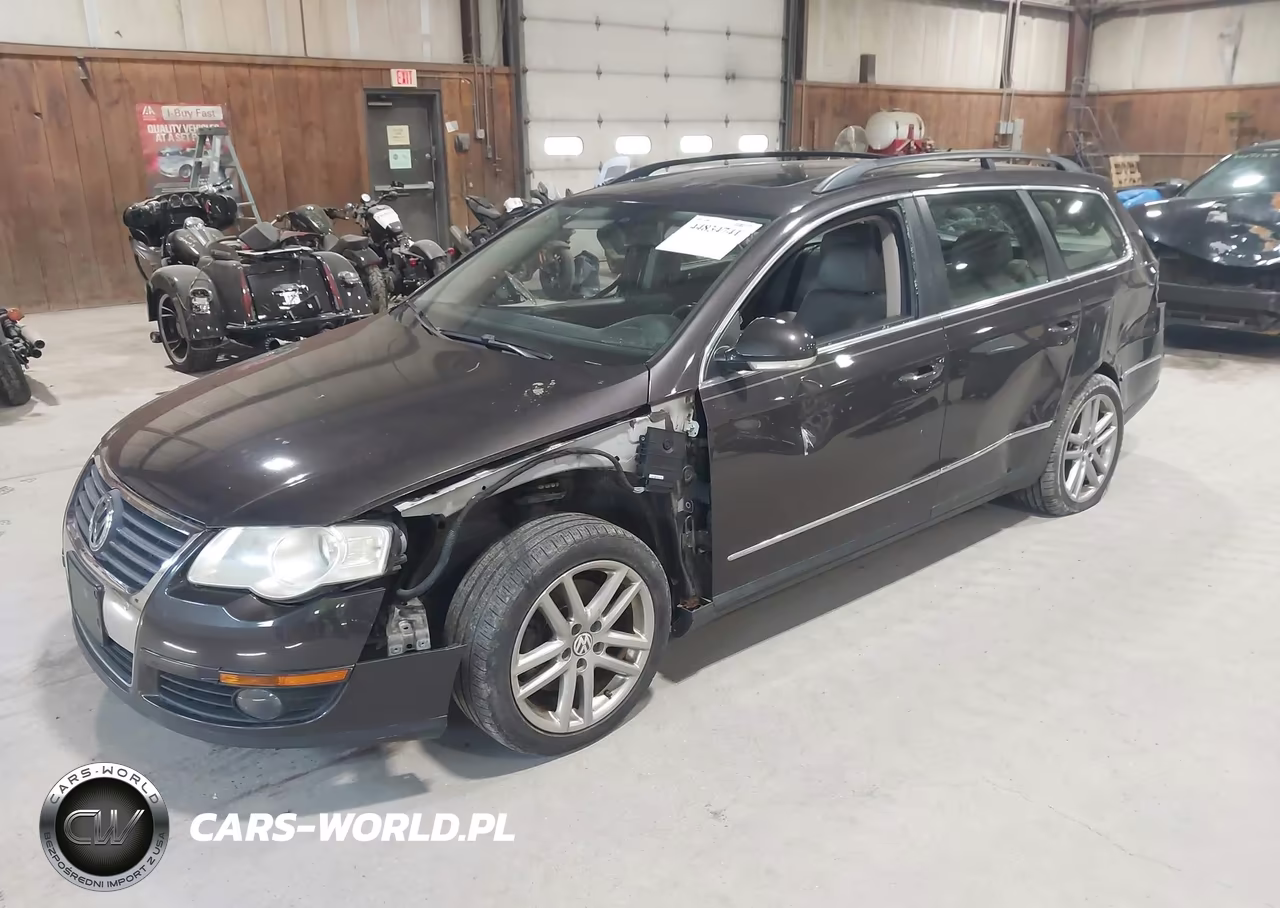 2008 Volkswagen Passat Lux VIN:WVWTK73C28E010517 - 2