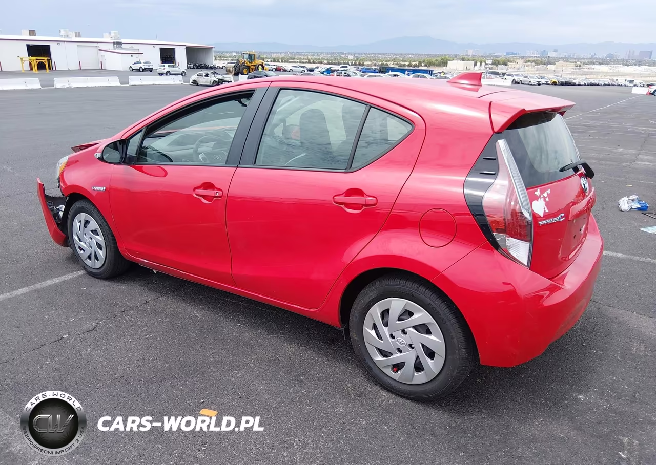 2016 Toyota Prius C One VIN:JTDKDTB30G1134968 - 3