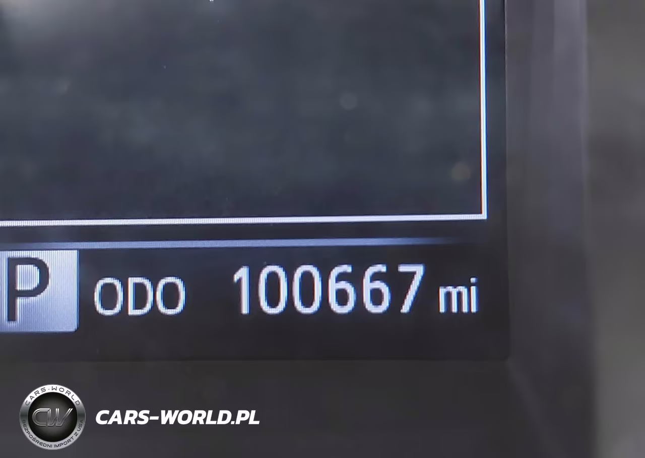 2019 Toyota Tacoma Sr VIN:5TFAX5GN1KX147999 - 16