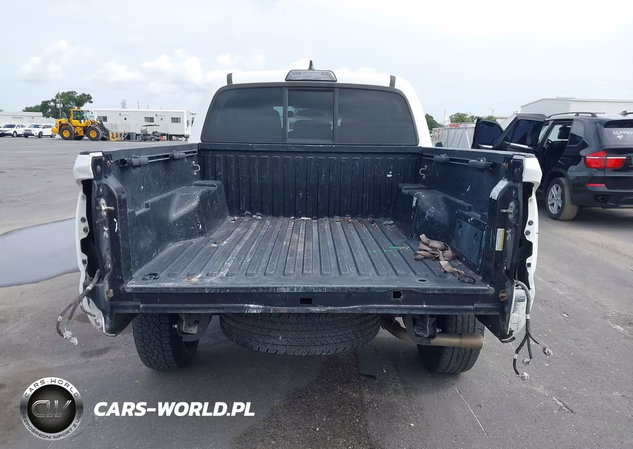 2019 Toyota Tacoma Sr VIN:5TFAX5GN1KX147999 - 17