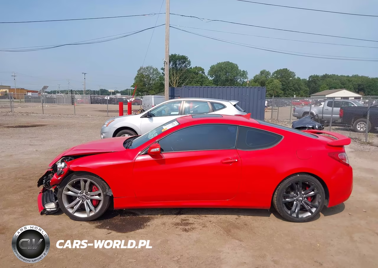 2011 Hyundai Genesis 3.8 Track VIN:KMHHU6KH1BU055867 - 15
