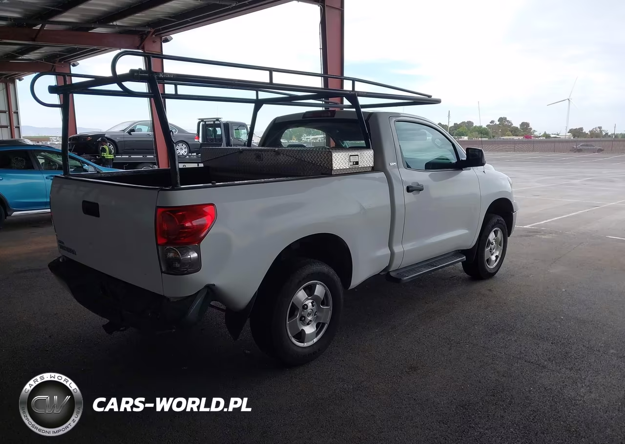 2007 Toyota Tundra Base V6 VIN:5TFJU52127X003110 - 4