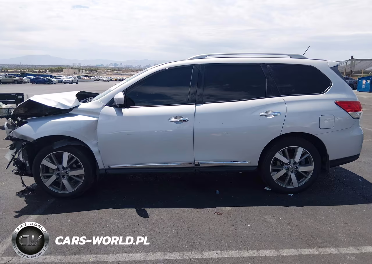 2015 Nissan Pathfinder Platinum VIN:5N1AR2MM7FC622312 - 14
