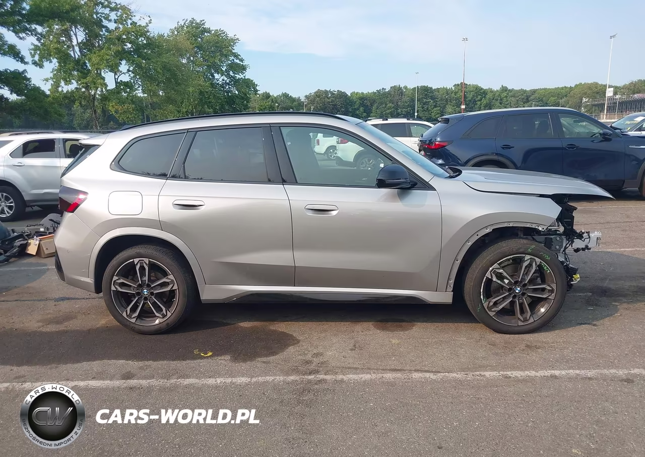 2023 BMW X1 xDrive28I VIN:WBX73EF00P5Y18953 - 14