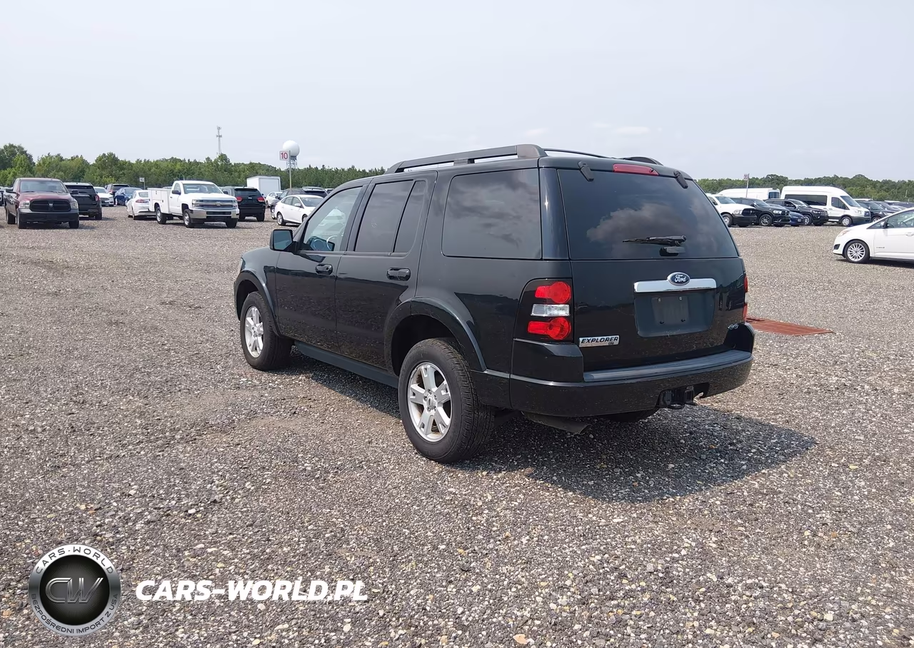 2010 Ford Explorer Xlt VIN:1FMEU7DE0AUA81788 - 3