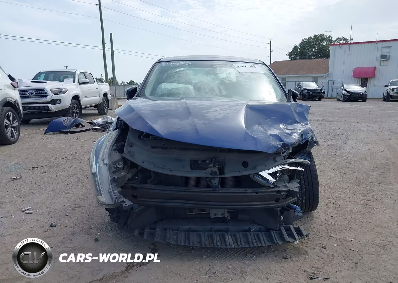 2017 Nissan Sentra S VIN:3N1AB7APXHY374798 - 6