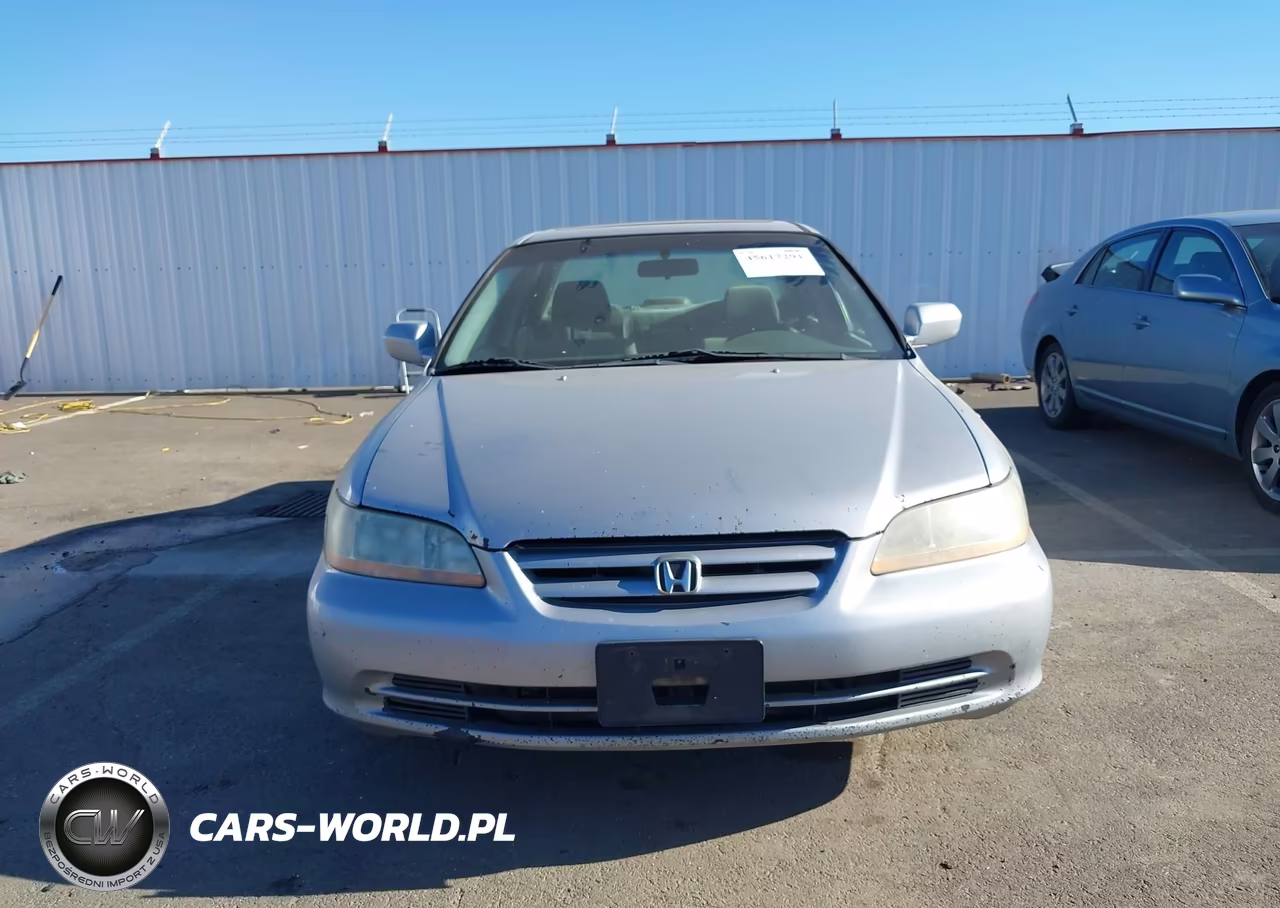 2002 Honda Accord 2.3 Ex VIN:JHMCG56602C035610 - 12