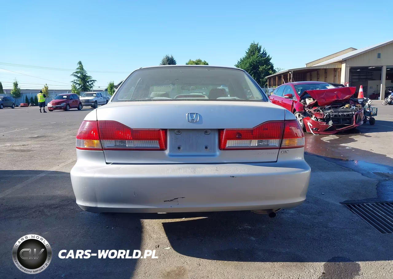 2002 Honda Accord 2.3 Ex VIN:JHMCG56602C035610 - 16