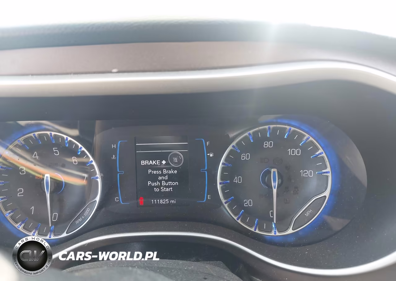 2017 Chrysler Pacifica Touring-L VIN:2C4RC1BG3HR805376 - 7