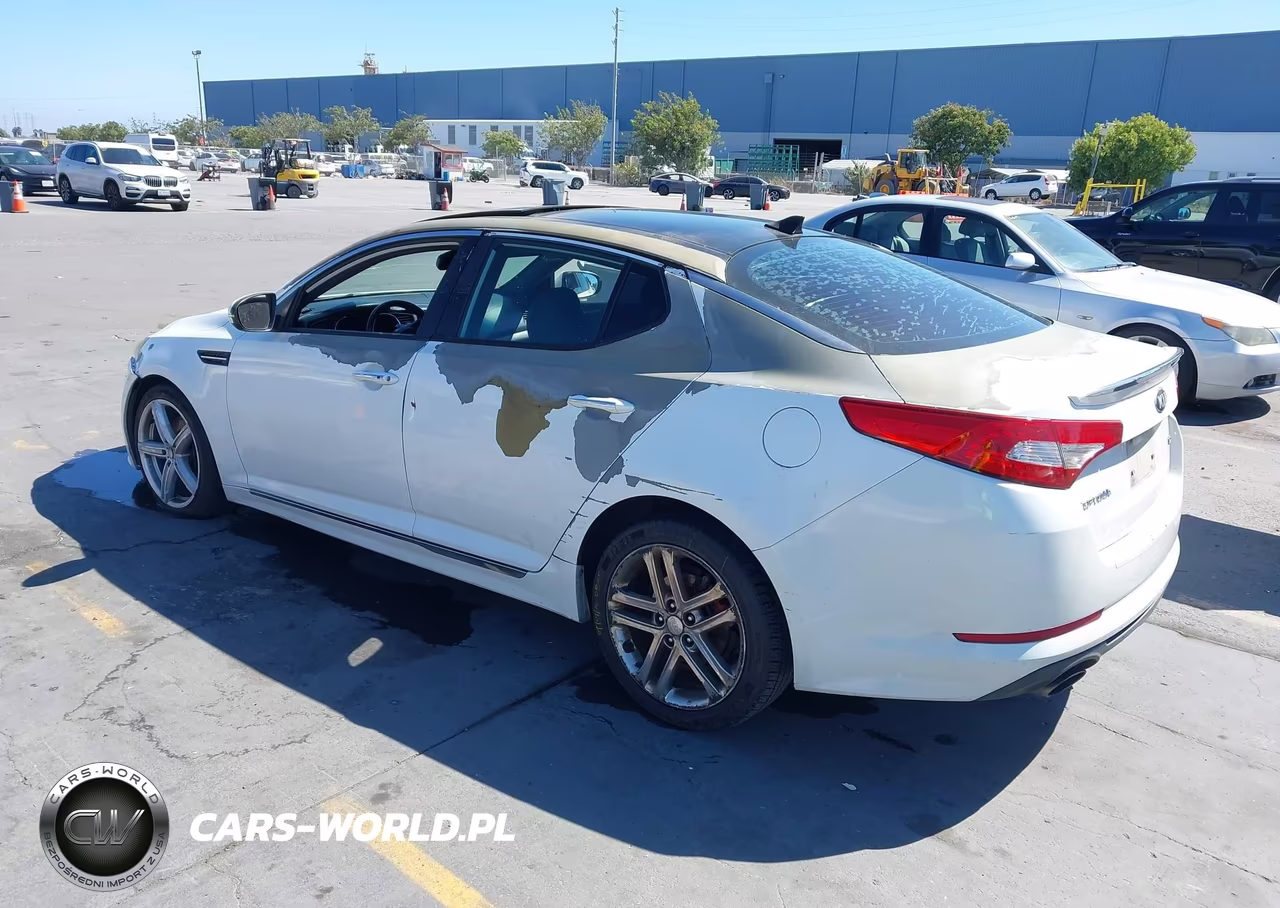 2013 Kia Optima Sx VIN:5XXGR4A65DG107256 - 3