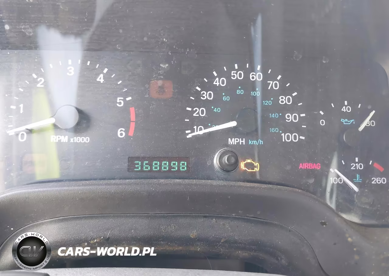 2000 Jeep Wrangler Sahara VIN:1J4FA59S1YP733423 - 7