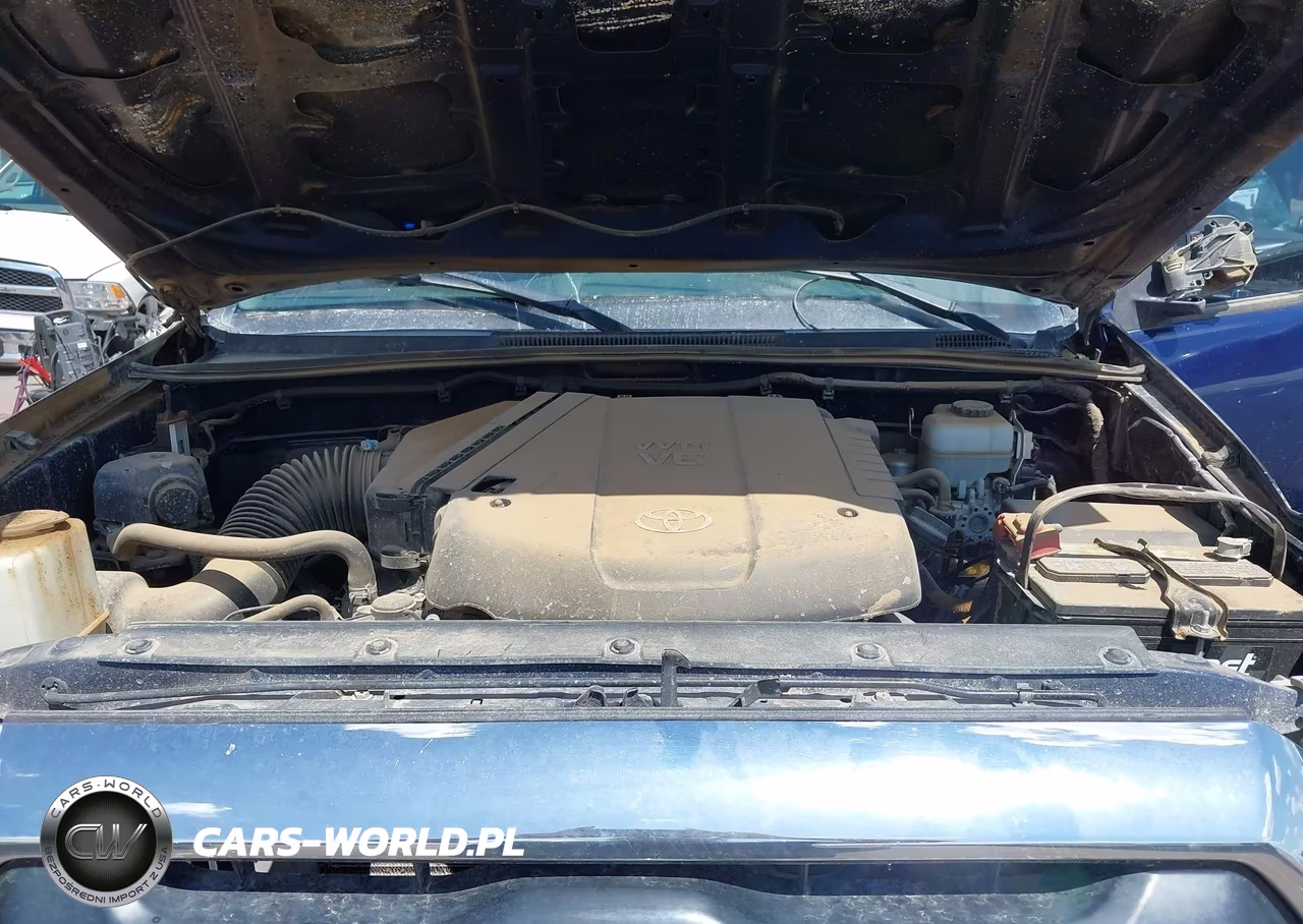 2014 Toyota Tacoma Base V6 VIN:3TMLU4EN3EM156261 - 10