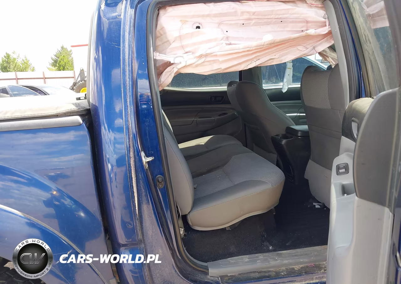 2014 Toyota Tacoma Base V6 VIN:3TMLU4EN3EM156261 - 8