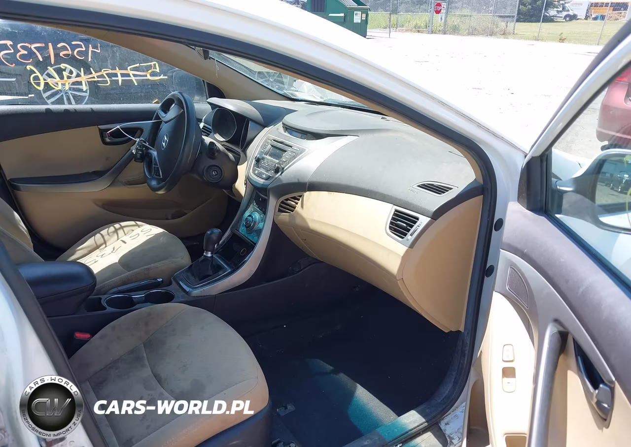 2013 Hyundai Elantra Gls VIN:5NPDH4AE9DH333978 - 5