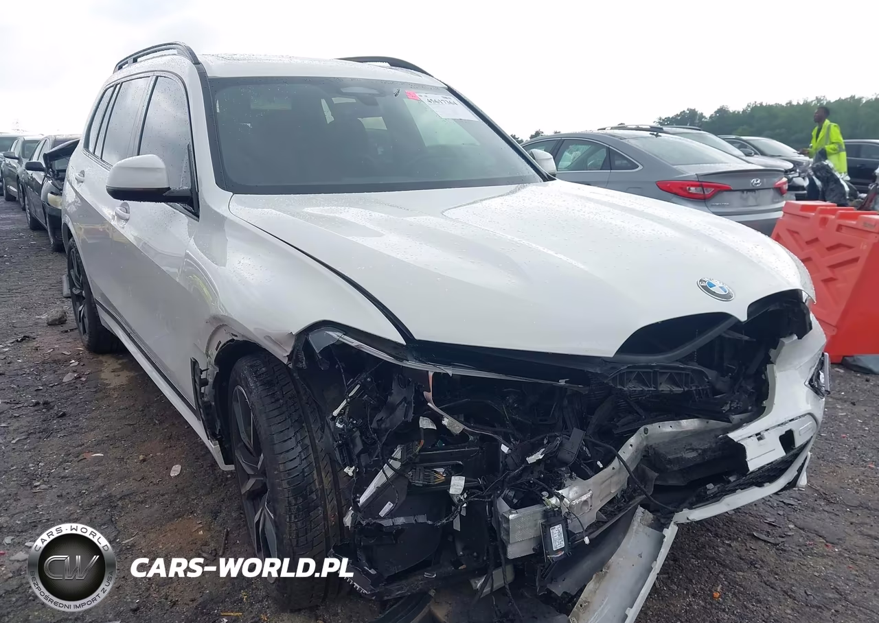2022 BMW X7 xDrive40I VIN:5UXCW2C0XN9N04317 - 18