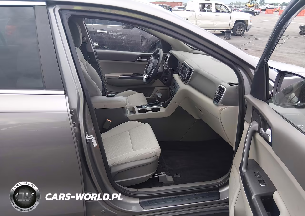 2017 Kia Sportage Lx VIN:KNDPMCAC6H7264386 - 5