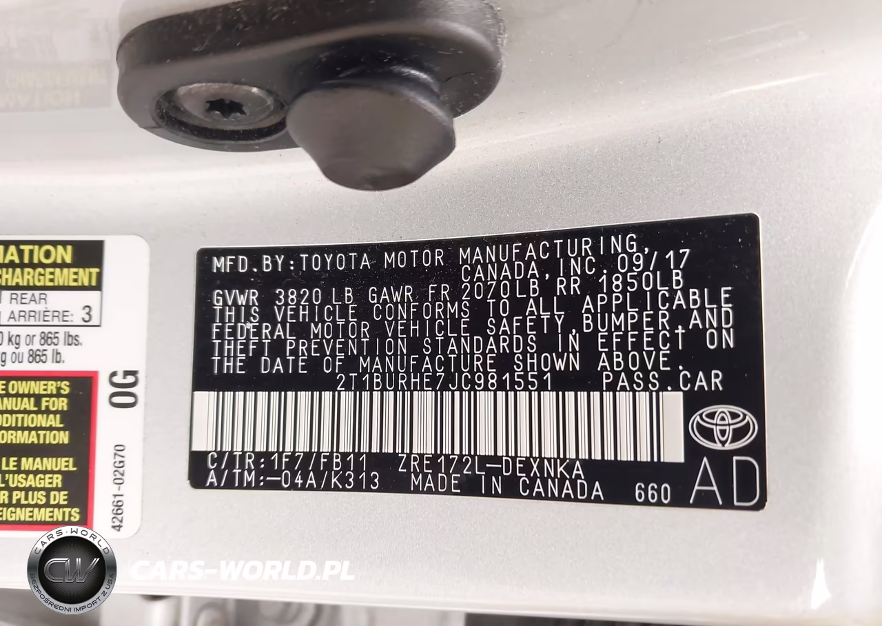 2018 Toyota Corolla Le VIN:2T1BURHE7JC981551 - 9