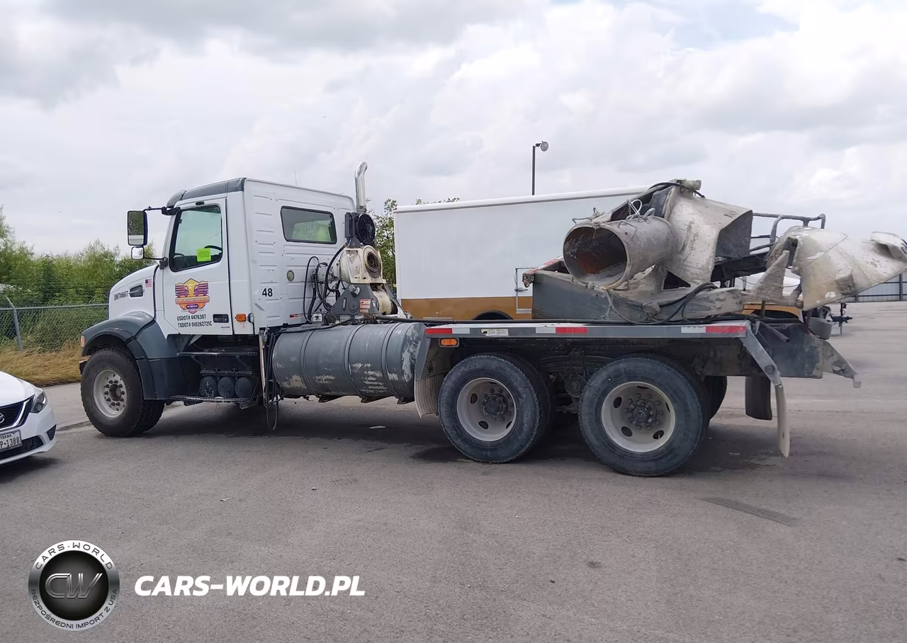 2007 Volvo Vhd VIN:4V5KC9GG87N449737 - 18