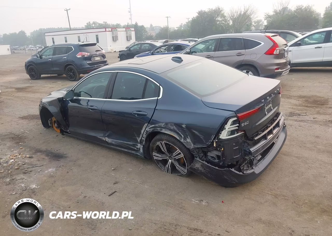 2022 Volvo S60 B5 Inscription VIN:7JRL12TL2NG156150 - 3