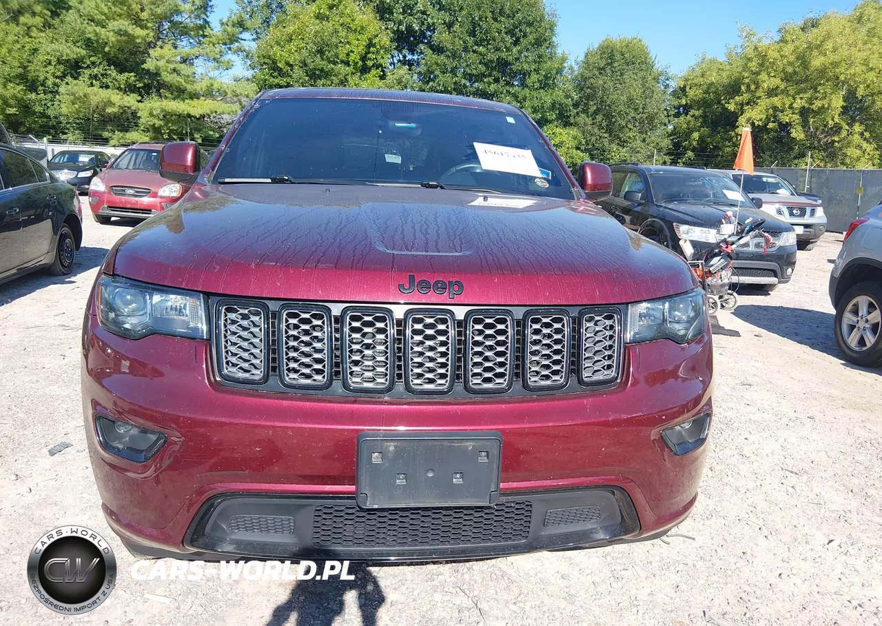 2017 Jeep Grand Cherokee Altitude VIN:1C4RJFAG6HC891988 - 12