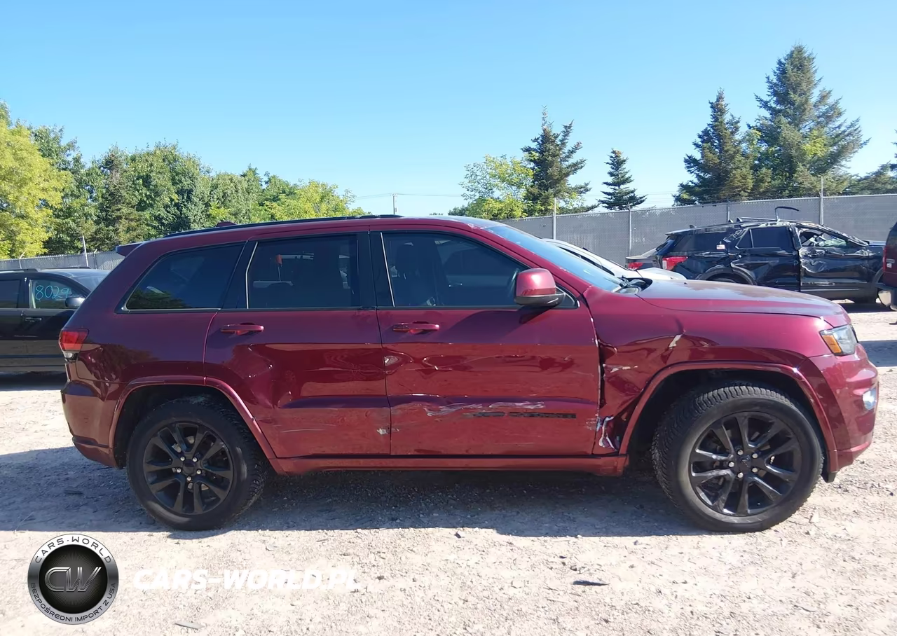 2017 Jeep Grand Cherokee Altitude VIN:1C4RJFAG6HC891988 - 13