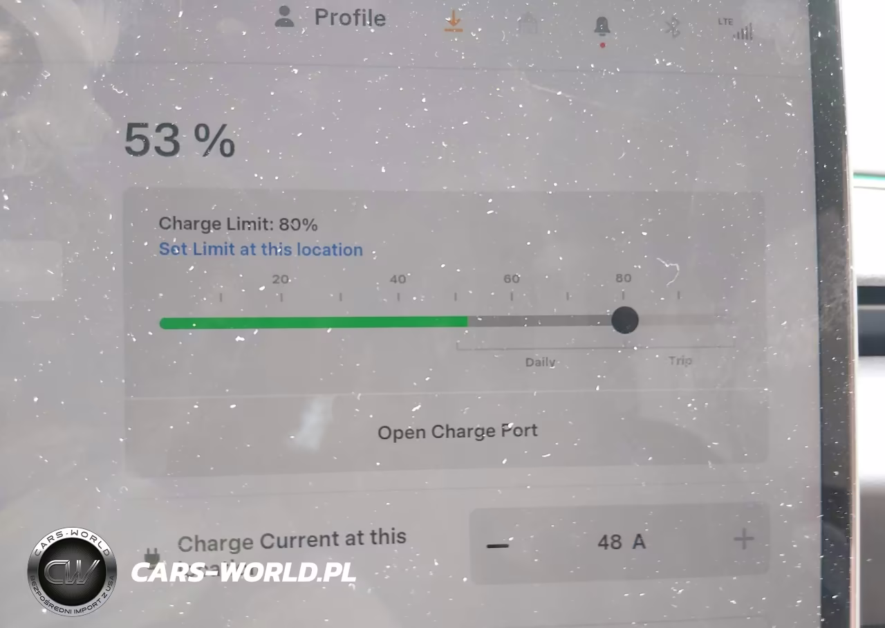 2025 Tesla Model 3 Long Range All-Wheel Drive VIN:5YJ3E1EB0SF910251 - 17