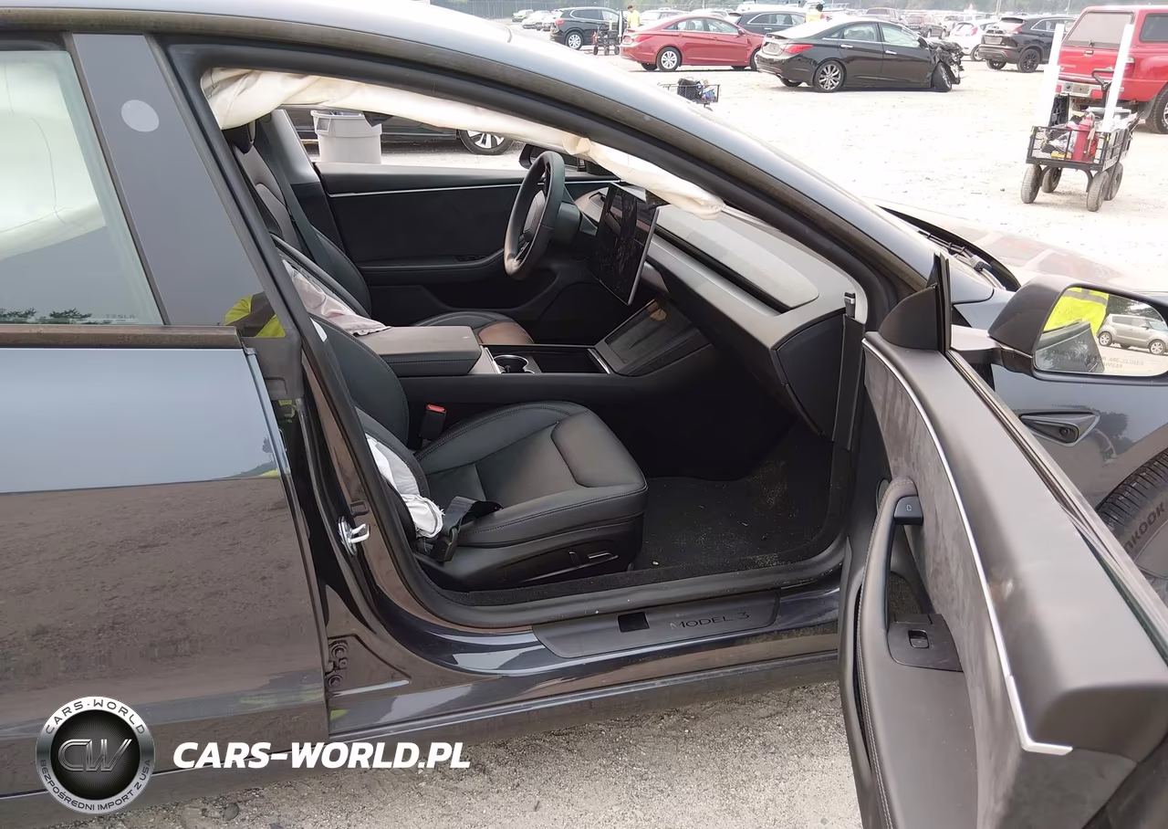 2025 Tesla Model 3 Long Range All-Wheel Drive VIN:5YJ3E1EB0SF910251 - 5