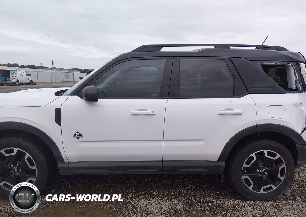 2021 Ford Bronco Sport Outer Banks VIN:3FMCR9C67MRA39824 - 14