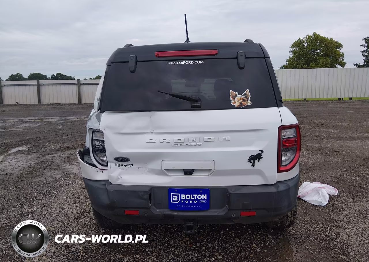 2021 Ford Bronco Sport Outer Banks VIN:3FMCR9C67MRA39824 - 16
