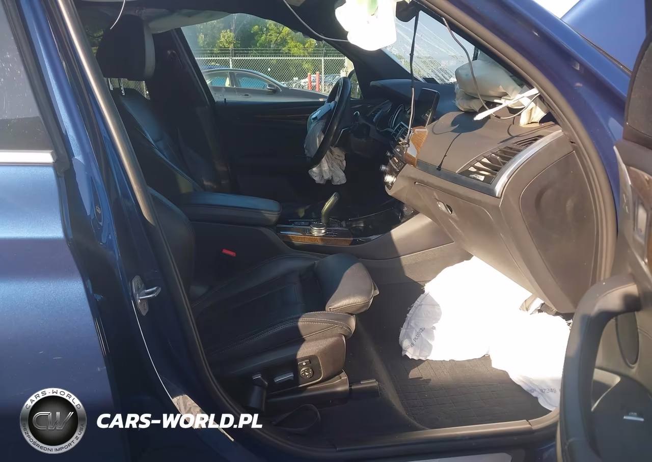 2019 BMW X3 xDrive30I VIN:5UXTR9C52KLE14284 - 5