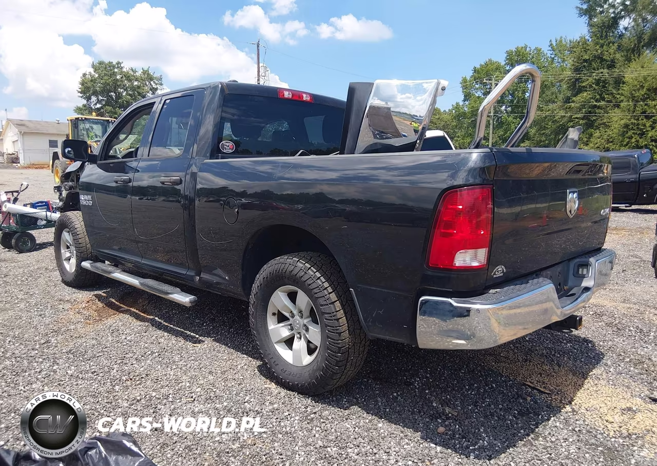 2018 Ram 1500 Tradesman 4X4 6'4 Box VIN:1C6RR7FG8JS156505 - 3