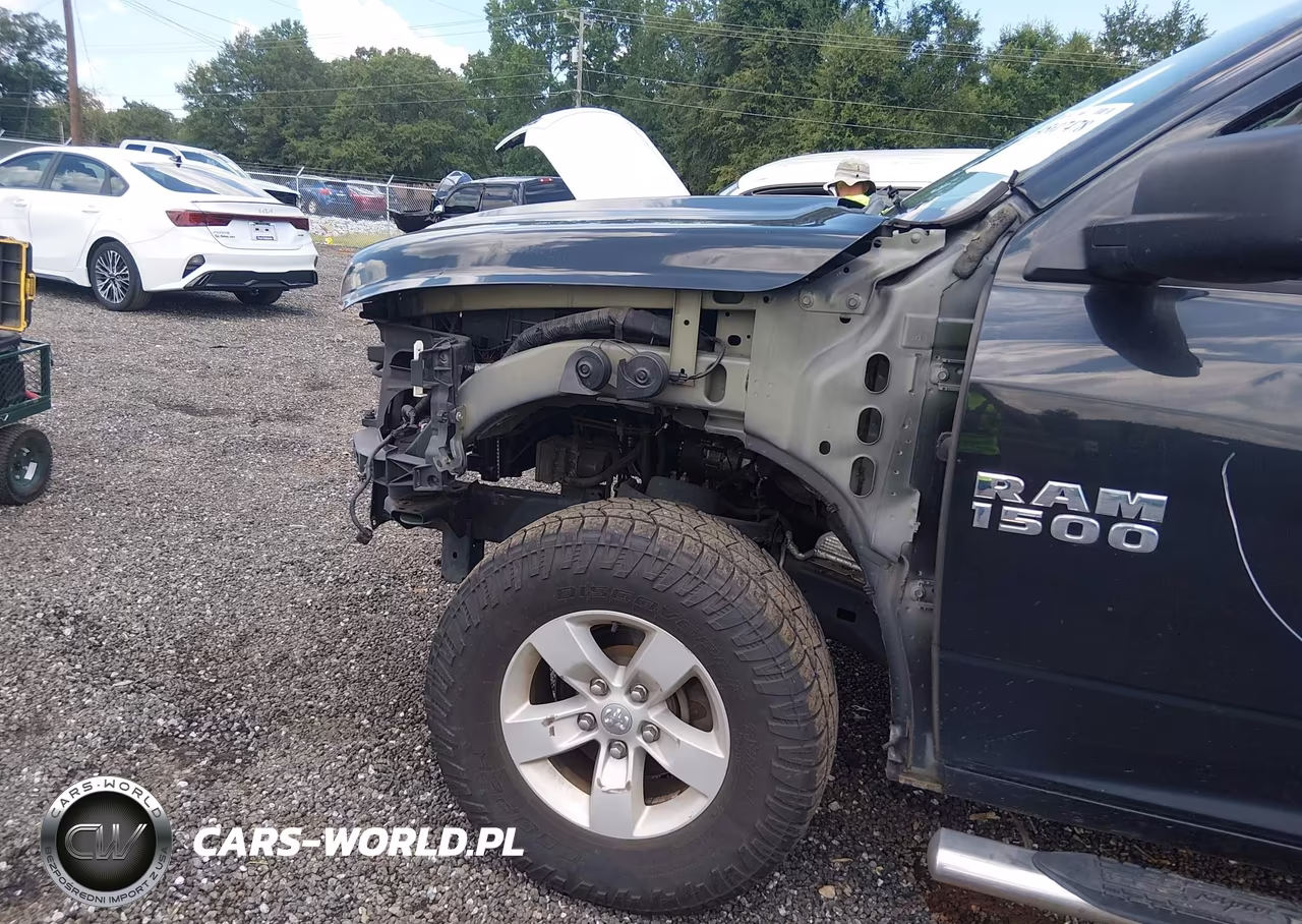 2018 Ram 1500 Tradesman 4X4 6'4 Box VIN:1C6RR7FG8JS156505 - 6