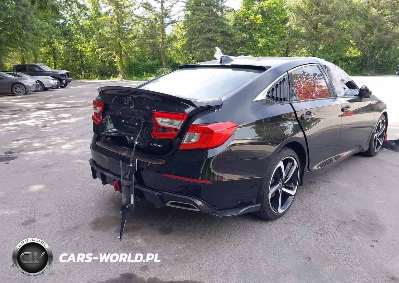 2018 Honda Accord Sport VIN:1HGCV1F37JA256316 - 14