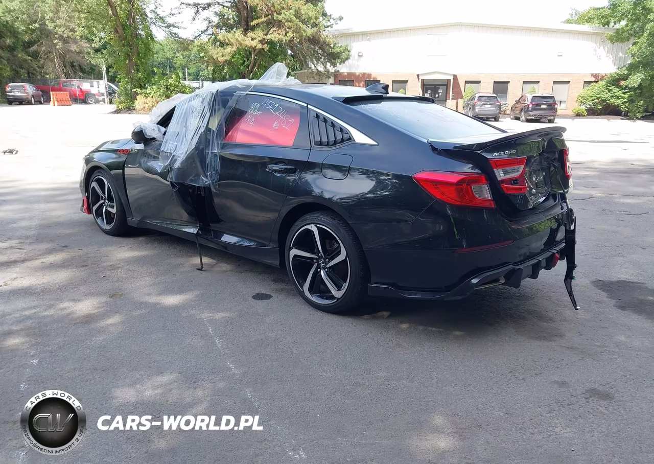 2018 Honda Accord Sport VIN:1HGCV1F37JA256316 - 3