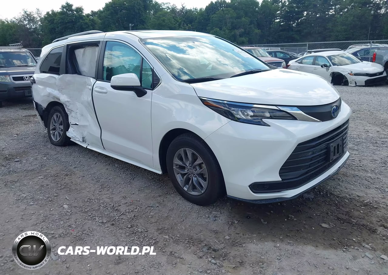 2025 Toyota Sienna Le – zdjęcie 1 z 16